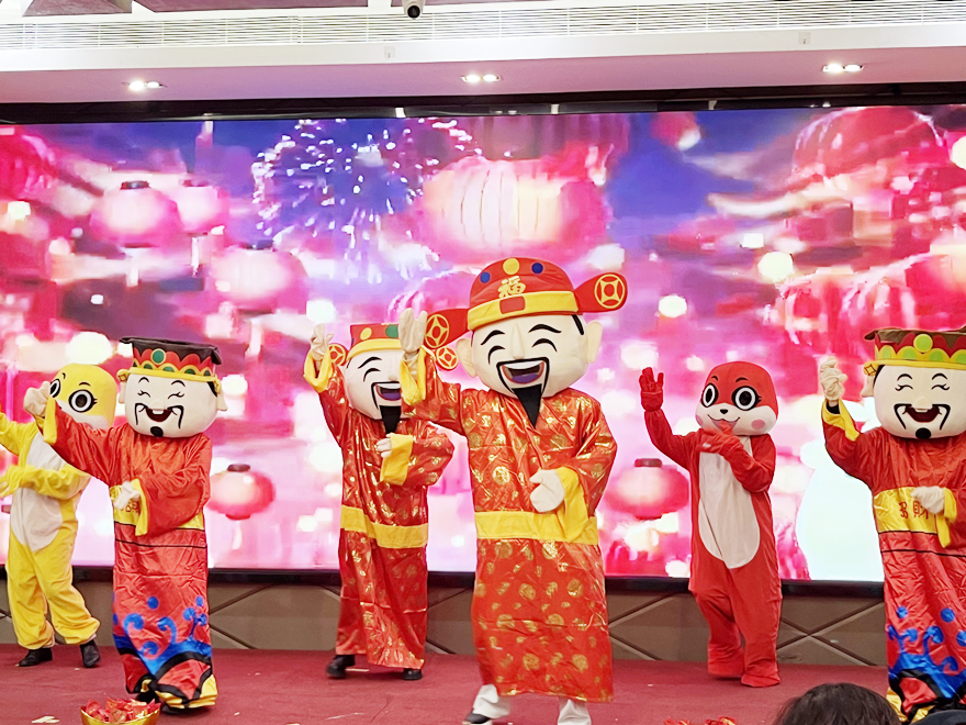 东莞凯信脚轮厂家2024年会盛典,脚轮,万向轮,重型脚轮,工业脚轮,年会舞蹈,财神舞